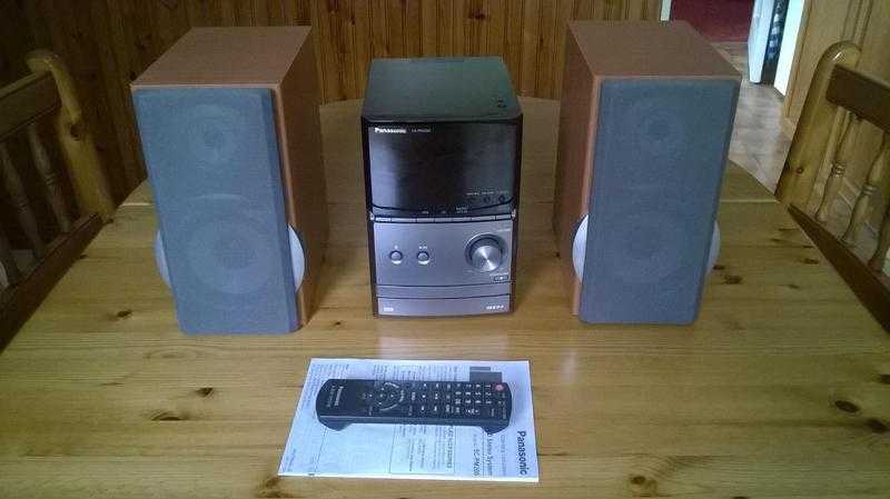 Panasonic FMAM Stereo RadioCD Player with Hitachi Speakers