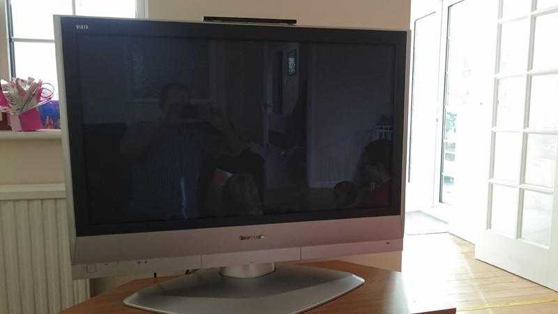 Panasonic TH-37PX60 37quot Widescreen Viera HD Ready Plasma TV- With Freeview