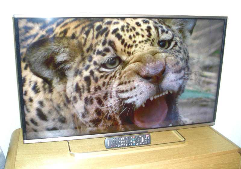 PANASONIC TX40AX630B 40quot Ultra HD UHD 4K 3D LED Smart TV