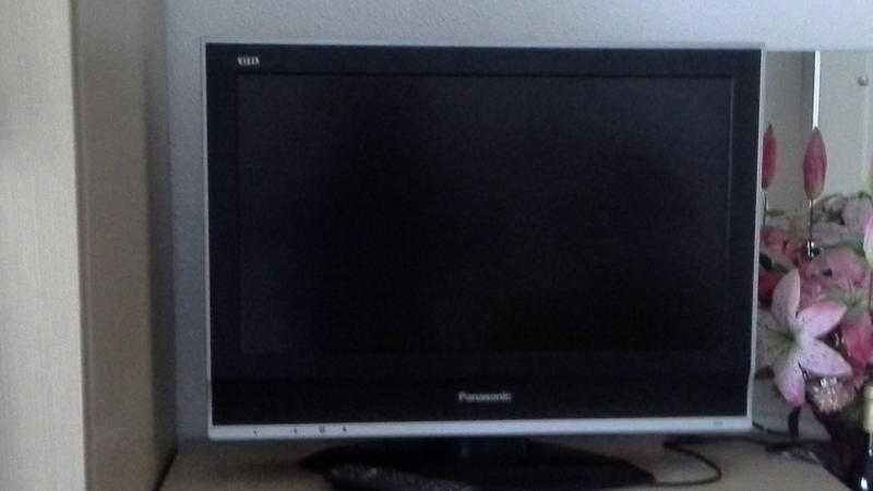 PANASONIC VIERA 26quot LCD TELEVISION