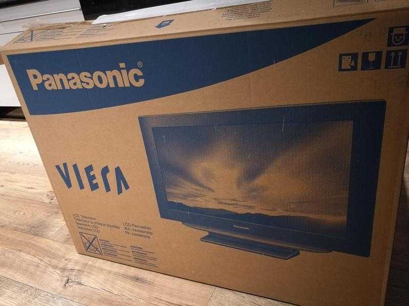 Panasonic Viera 32 inch LCD HD TV