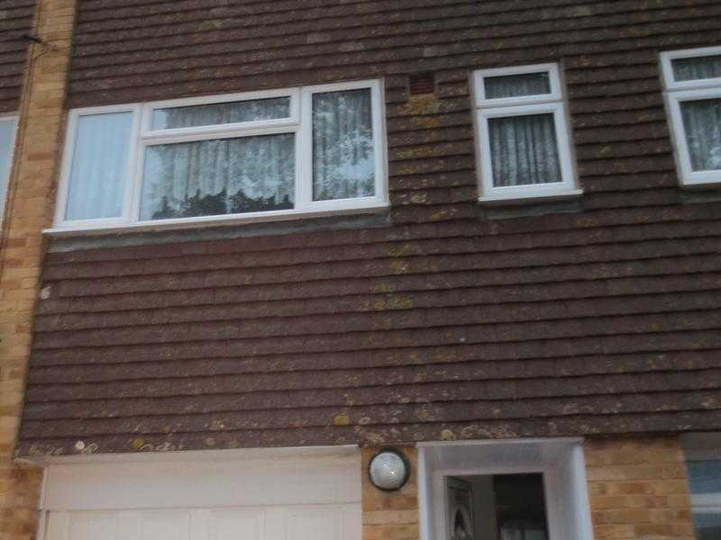 Parkwood, Rainham, Kent-Modern, unfurnished large 4 bed house with garage and drive, to let.