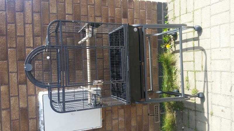 Parrot parakeet bird montana cage on wheels open top AS NEW