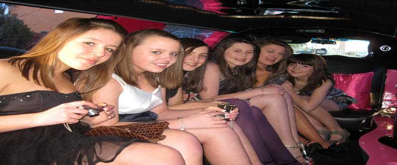 Party Bus and Limo hire Hemel Hempstead