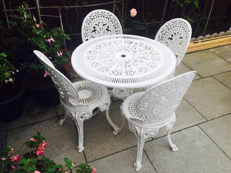 Patio Table With 4 Chairs