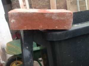 Paving bricks ideal for ballast