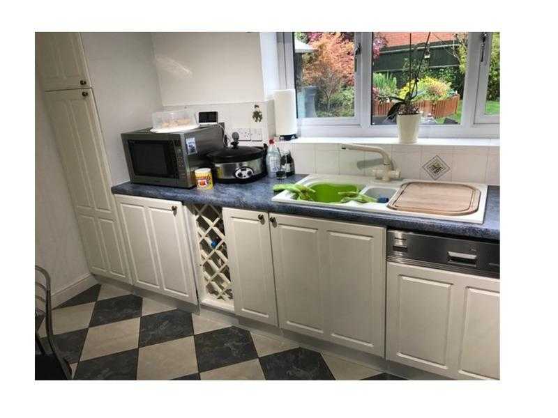 Pearl white kitchen units whole