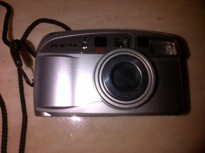 pentax  camera ESP10 80V