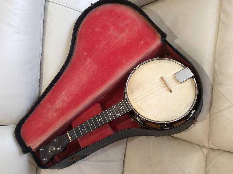 Period Banjo Ukulele Windsor Whirle Gemuke,from the 1930s.