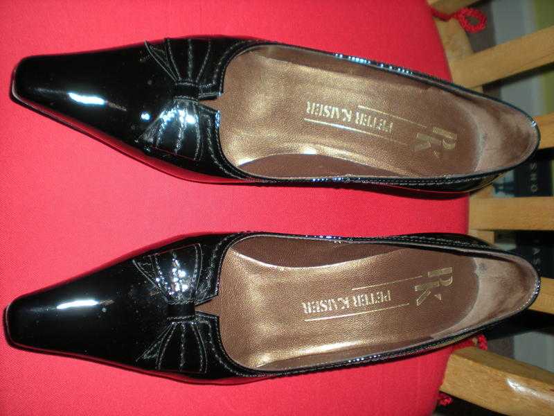 Peter Kaiser - black patent leather size 6 shoes