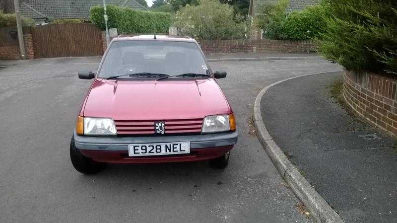 Peugeot 205 1987