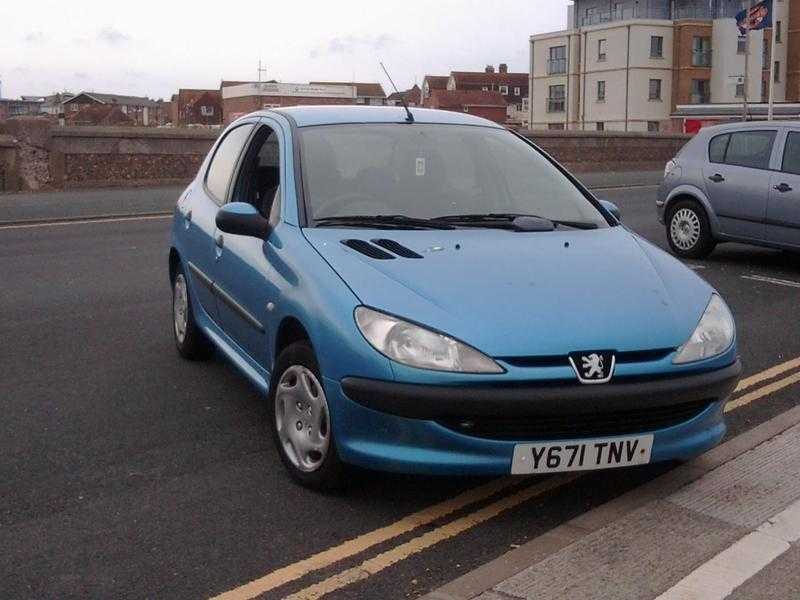 Peugeot 206 2001, long MOT