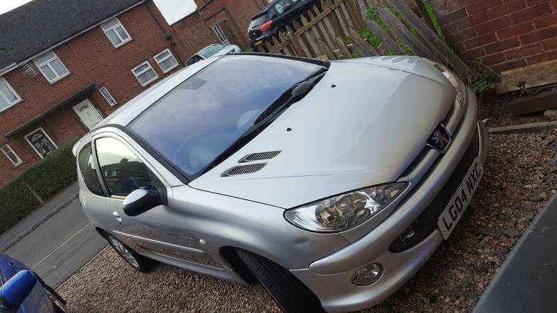 Peugeot 206 2004 quicksilver Long M.O.T