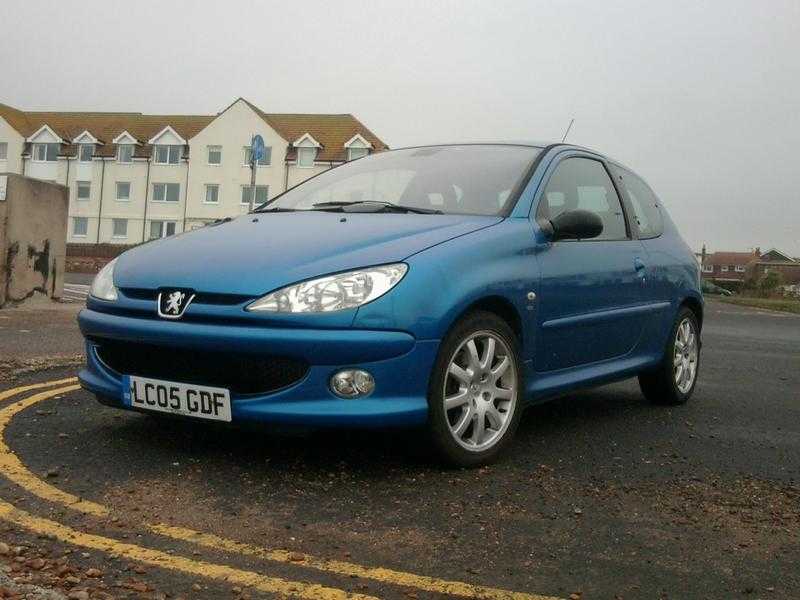 Peugeot 206 2005 in immaculate condition