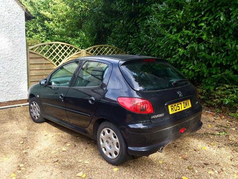 Peugeot 206 - 2007. Brand new MOT