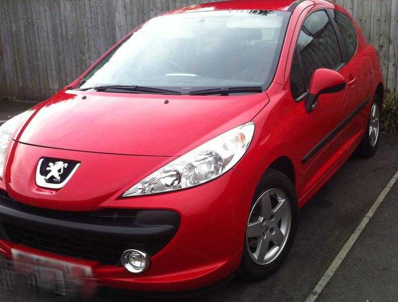 Peugeot 207 (2009) very tidy amp reliable