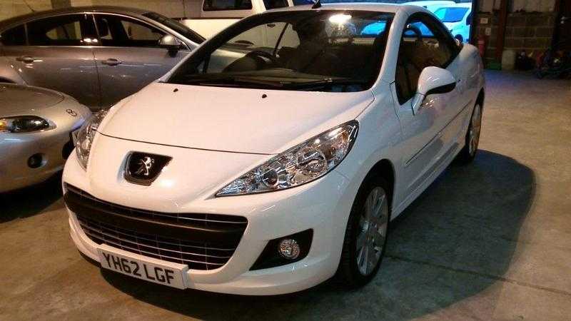 Peugeot 207 CC 2012