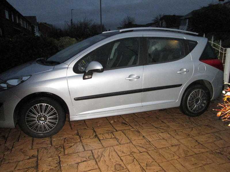 Peugeot 207 SW VTI Sport