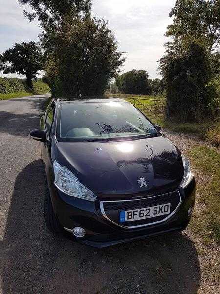 Peugeot 208 1.4 Petrol 3dr (2012)