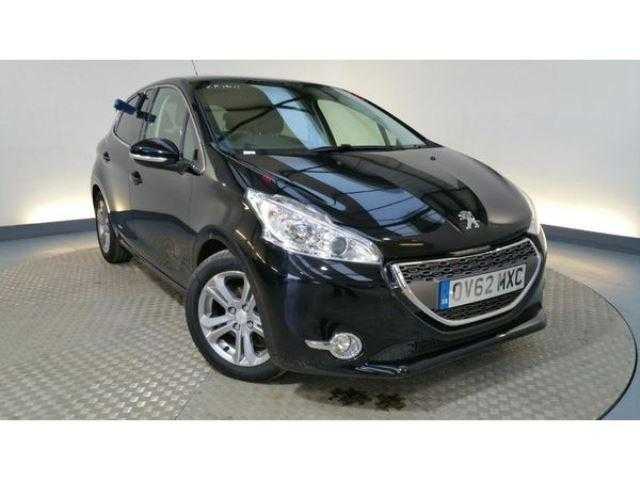 Peugeot 208 2012