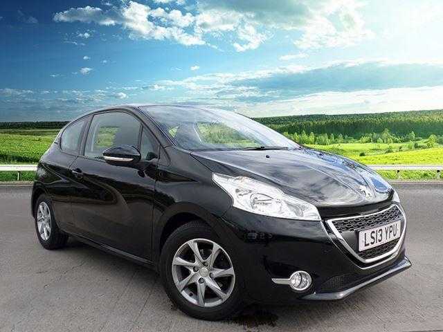 Peugeot 208 2013