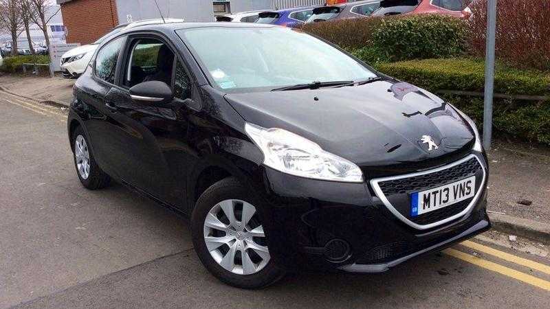 Peugeot 208 2013