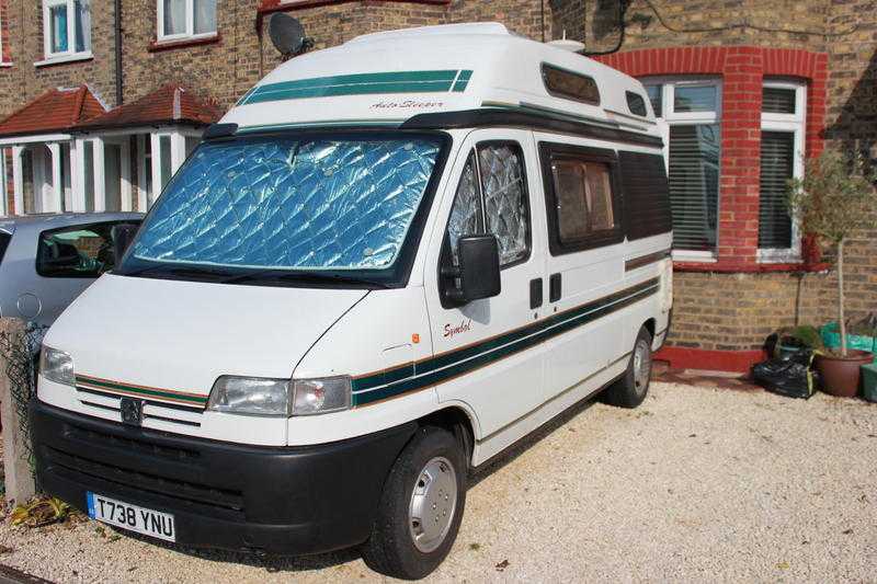 Peugeot Auto Sleeper Symbol