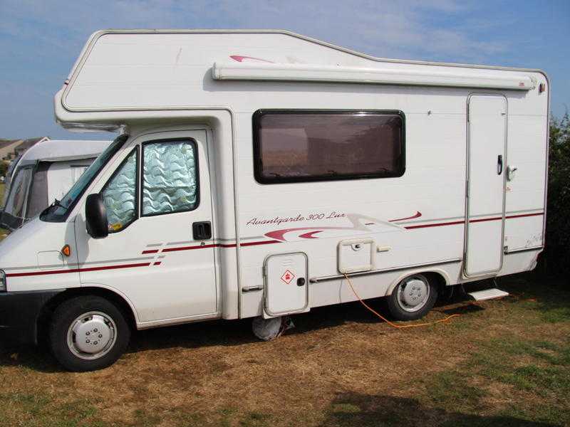 Peugeot Boxer motorhome 4 berth