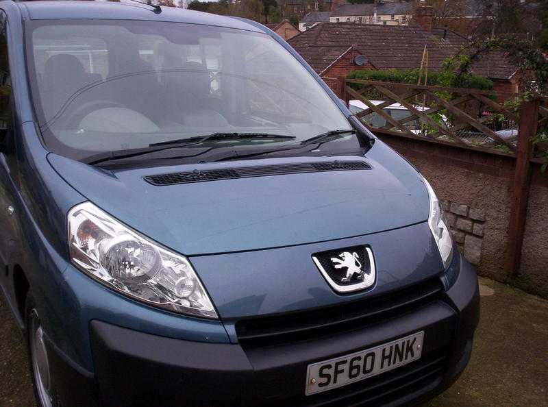 peugeot expert tepee 1.6 hdi 6 seat plus wheelchair space mobility disabled wav vehical
