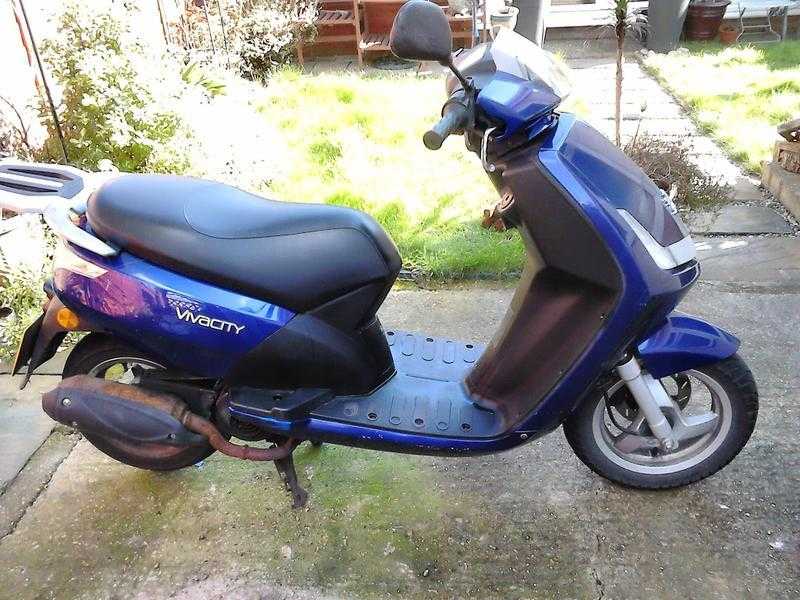 Peugeot VIVACITY3 50cc  2011