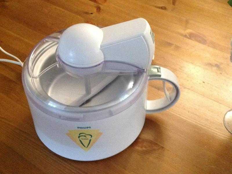 Philips HR2303 Ice Cream Maker