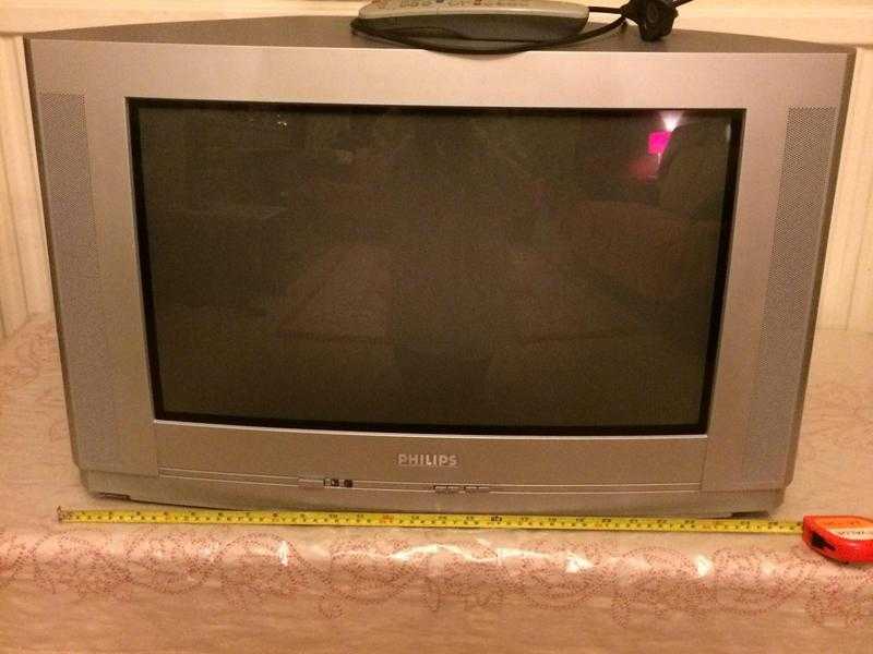 Phillips 22inch tv. 5 only )
