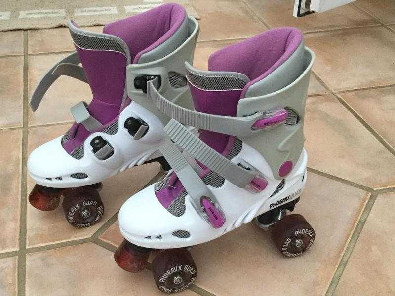 Phoenix Quad Skates Size 6