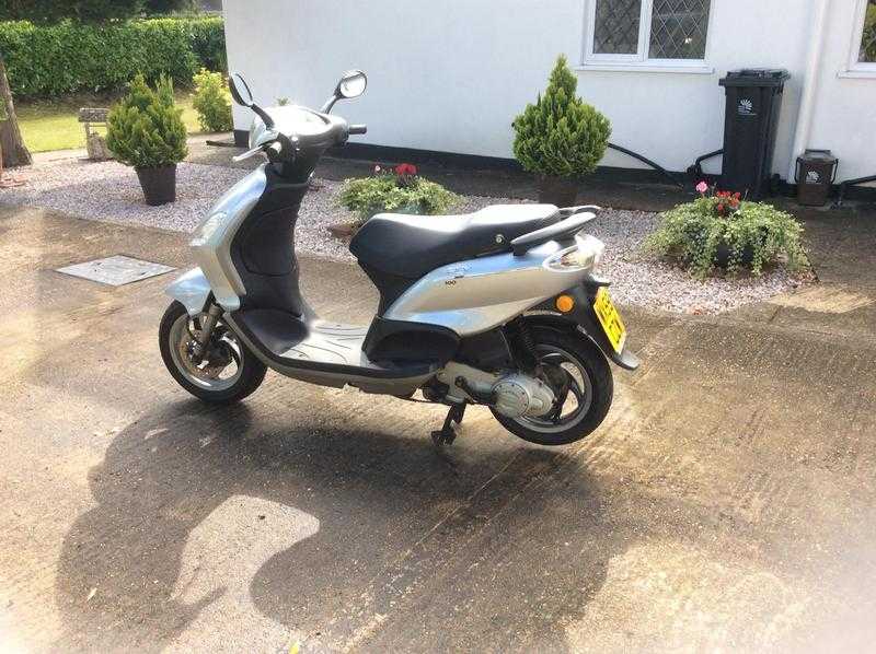 Piaggio FLY 100 2009