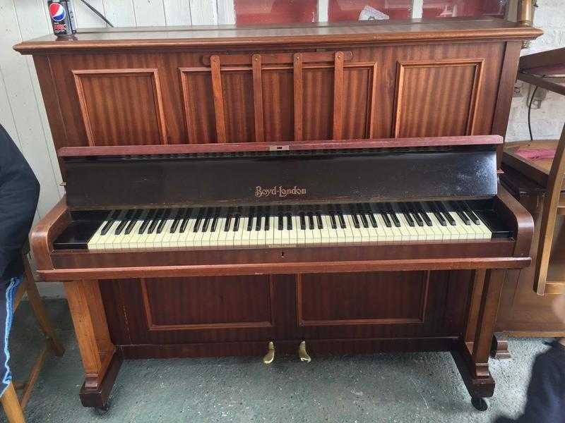 Piano FREE to collector