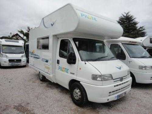 Pilote Atlantis ,Four Berth, Over Cab Bed, MANUAL 200202