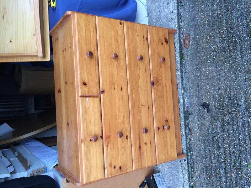 Pine 5 drawers