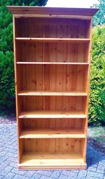 Pine Bookcase