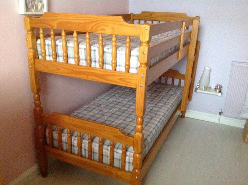 Pine Bunk Beds