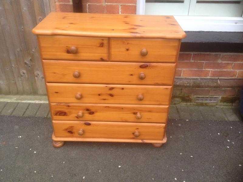 PINE CHEST OF DRAWERS