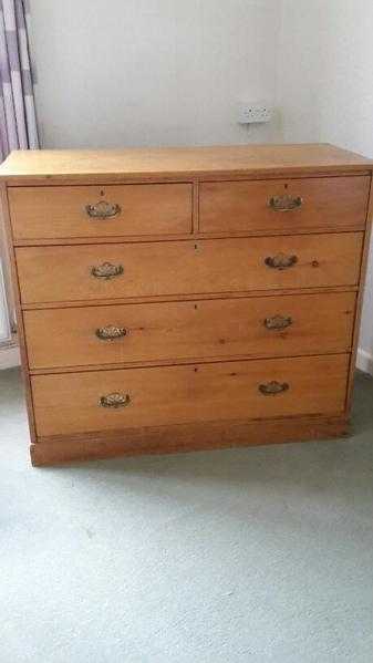 pine chest of drawers