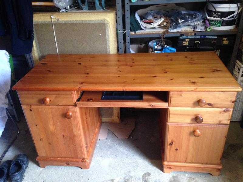 Pine Desk