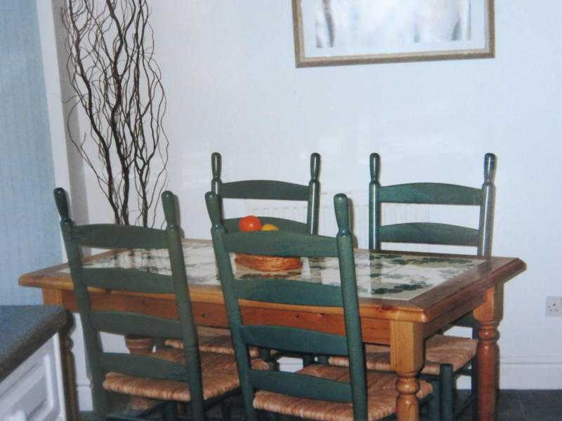 Pine dining room table with hand painted Italian tiles x 4 chairs