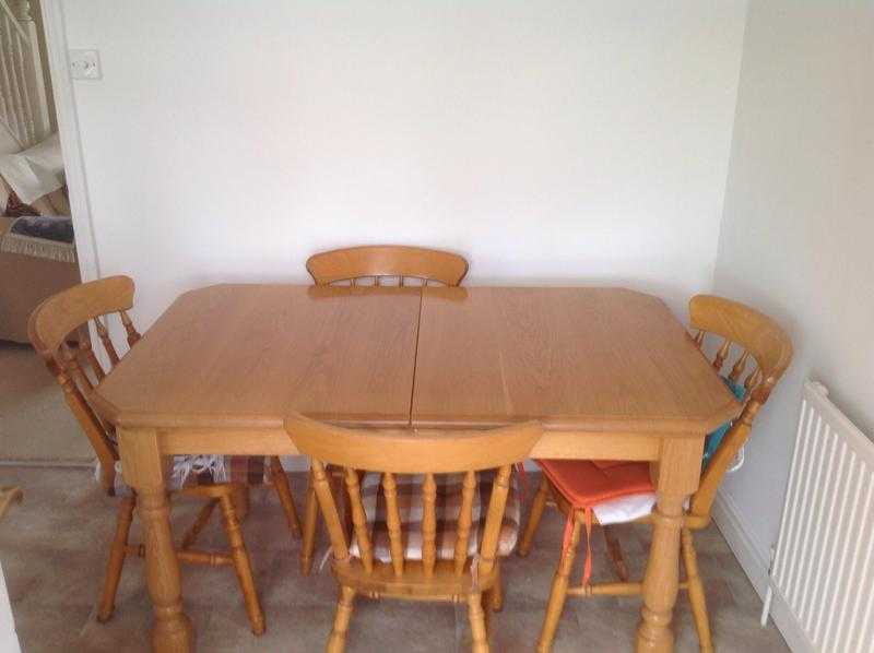 Pine dining table