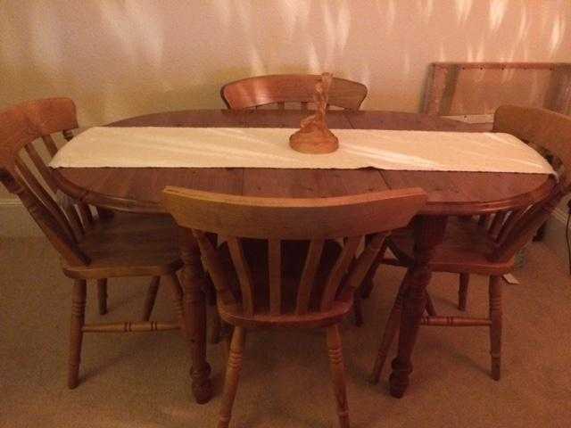 Pine Dining Table amp 4 Chairs