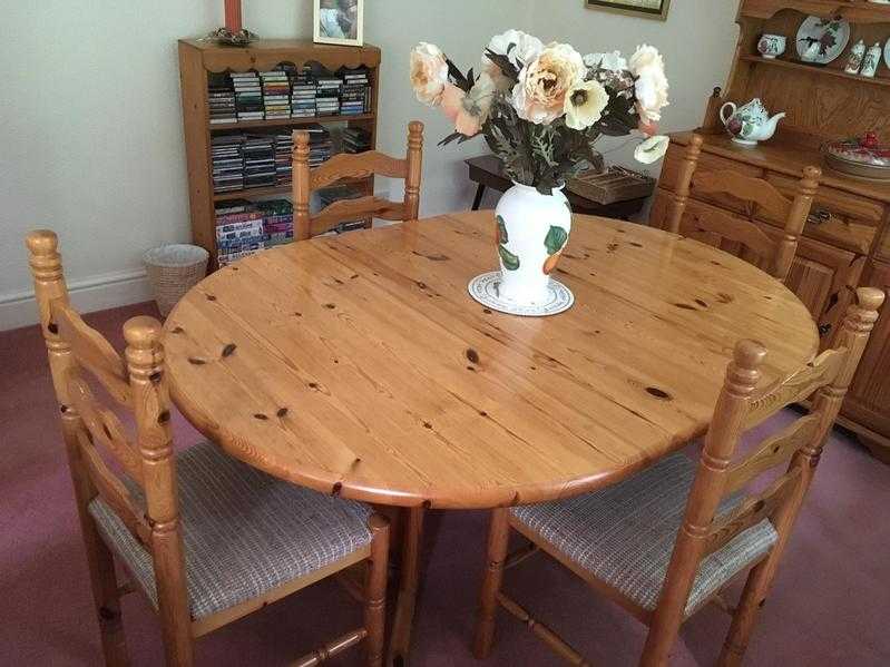 Pine dining table and 4 chairs