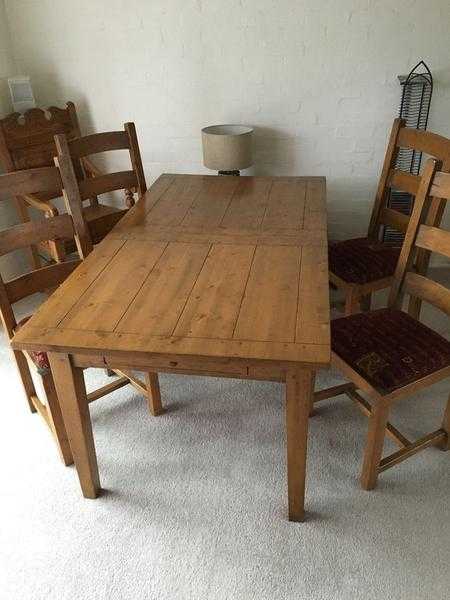 pine dining table and chairs