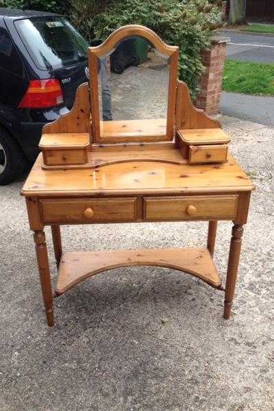 Pine Dressing Table with Mirror. Vintage. Victoria. Ducal Ltd, made in England