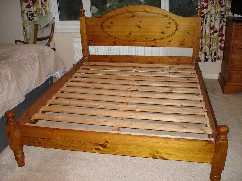 Pine Kingsize Double Bed