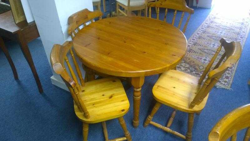 Pine Table and 4 Chairs